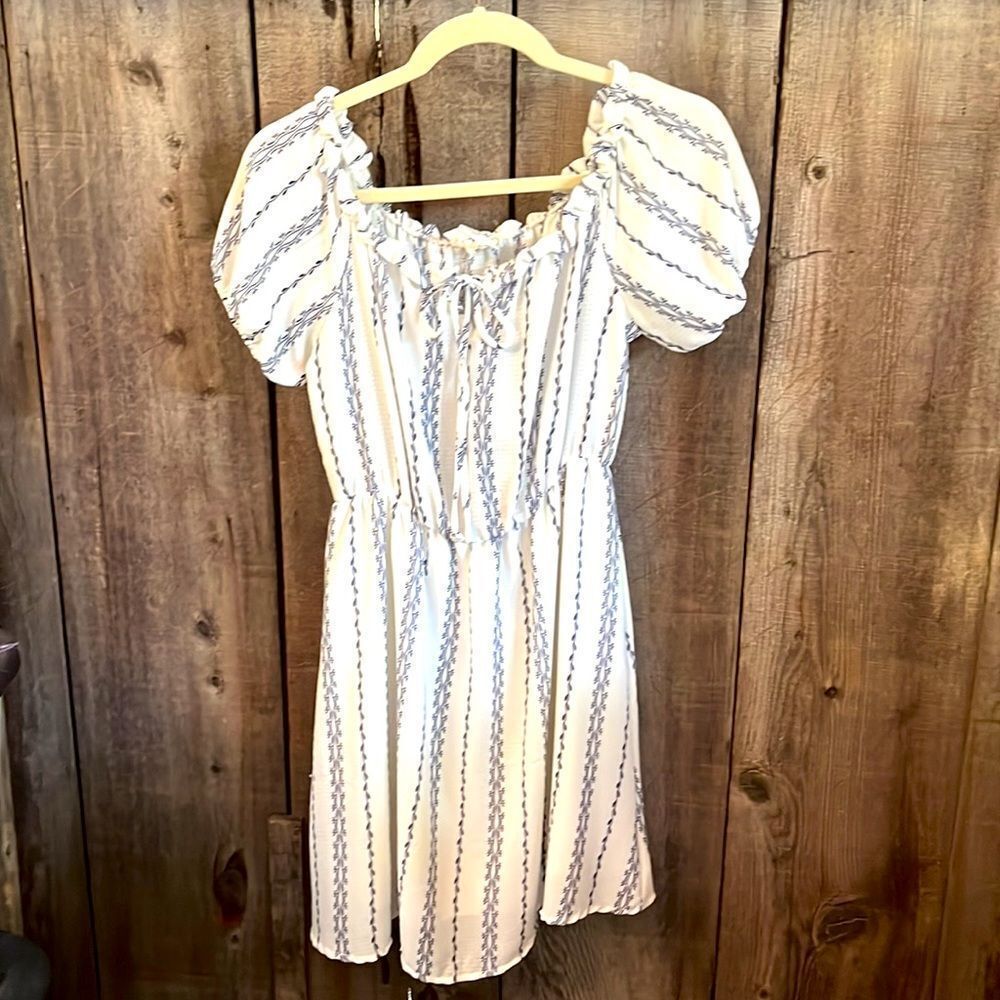 Allie Rose Milk Glass Dairy Girl Top